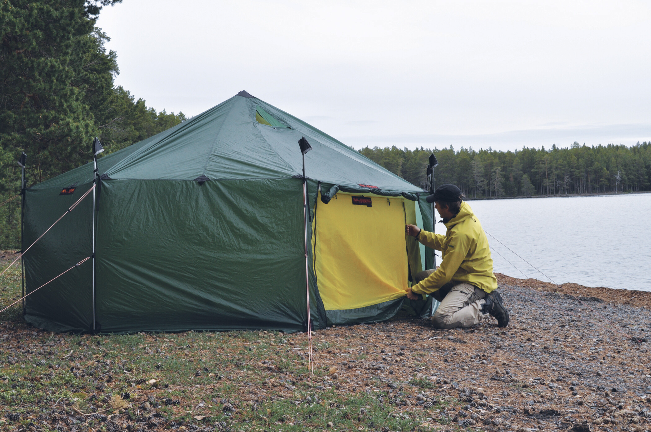 Hilleberg Altai UL Basic Tent green at addnature.co.uk